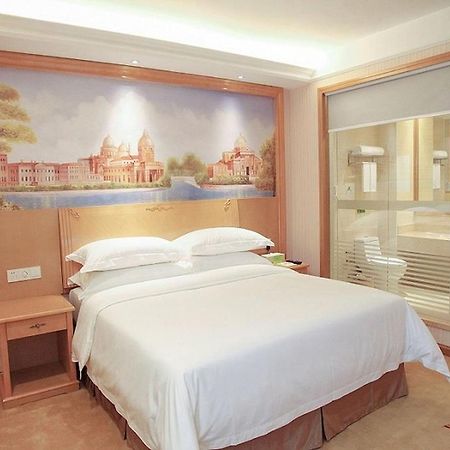 Vienna Hotel Qingyuan Yingde Guangming Road Екстер'єр фото