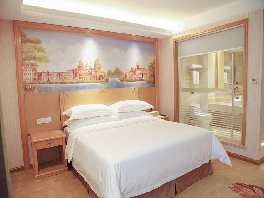 Vienna Hotel Qingyuan Yingde Guangming Road Екстер'єр фото